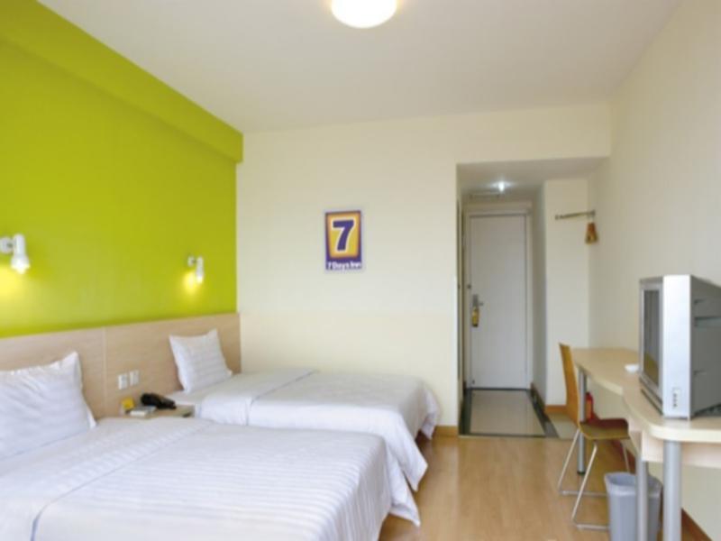 7 Days Inn Guangzhou Exterior photo
